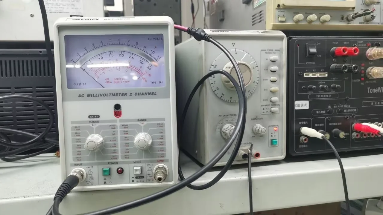 DEYI audio measurement instruments